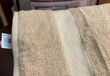 5 Huge Towels; Q Comforter New