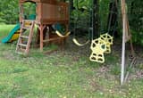 backyard discovery swing set