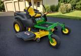 John Deere zero turn lawnmower