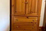 chest/ armoire