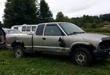 Parting out 1998 GMC Sonoma S10 4X4