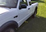 2000 Ford Ranger XLt for parts or repair