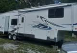 RV 5Th wheel 34 ft