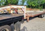 24 ft gooseneck flatbed trailer