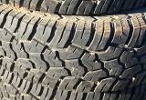 New Tires 4x4 Tires 305/70R/ 18
