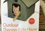 Outdoor Heated Kitty House Cat Shelter